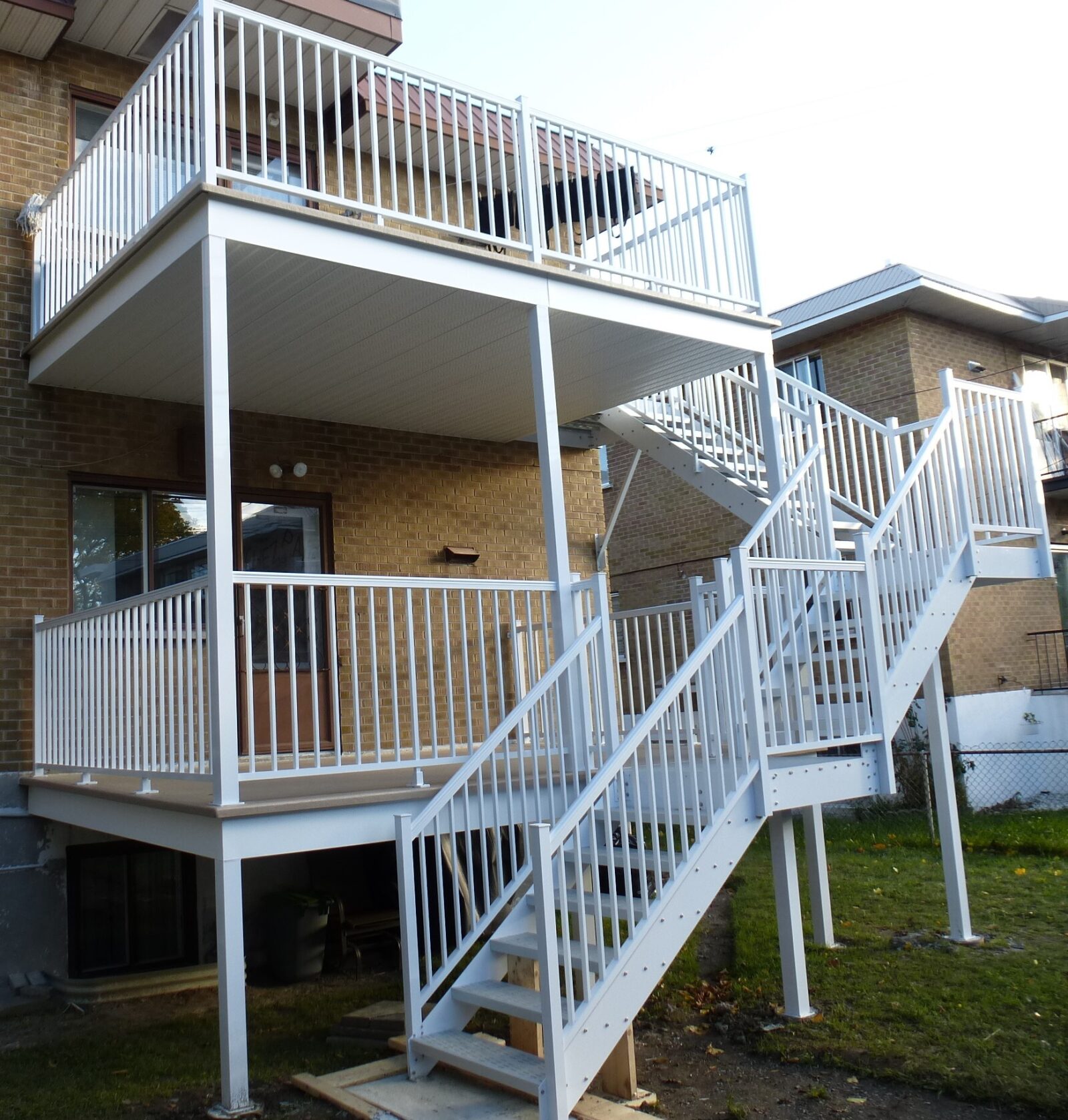 Clôtures et escaliers pour appartements